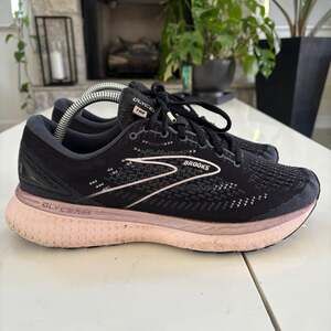 Brooks Glycerin 19 Women's Running Shoes Black/Pink Size 11 B